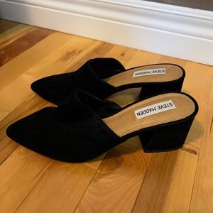 Steve Madden pointed toe heeled shoes.